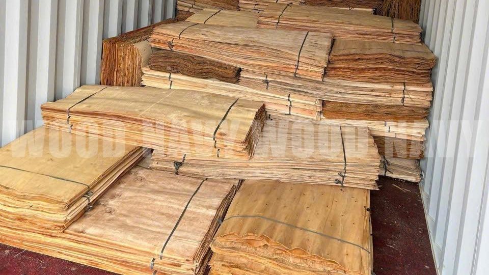 Xuất khẩu ván bóc Việt Nam: Thị trường, cơ hội và xu hướng mới